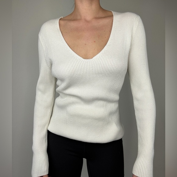 *SOLD* Abercrombie & Fitch Bodysuit - Picture 3 of 5